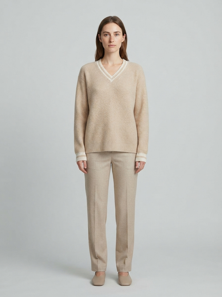 100% Cashmere V-Neck Colour Block Pullover - front view