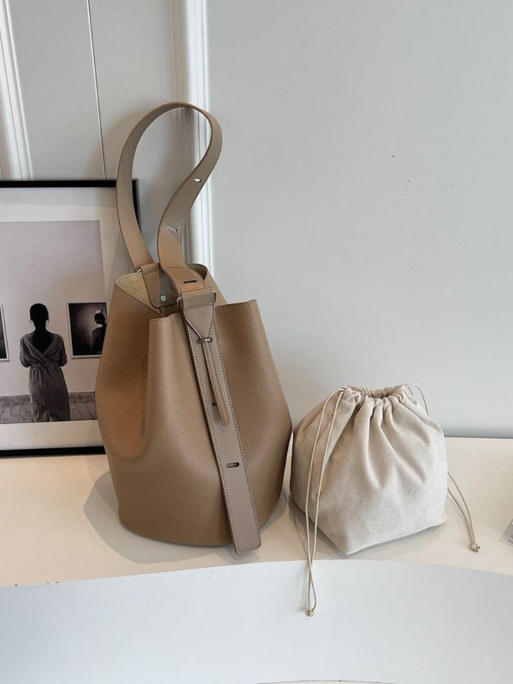 Front view of a beige Women&