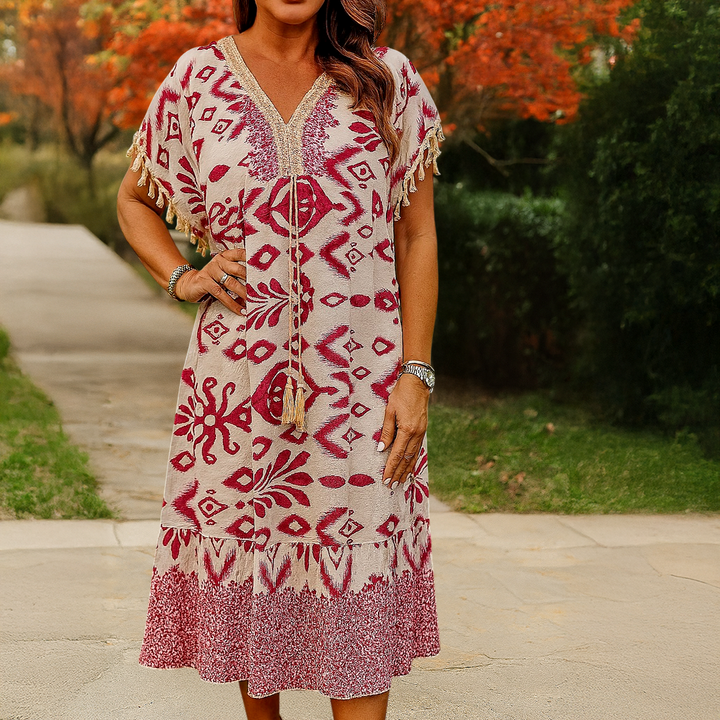 Front view of a model wearing the Women&