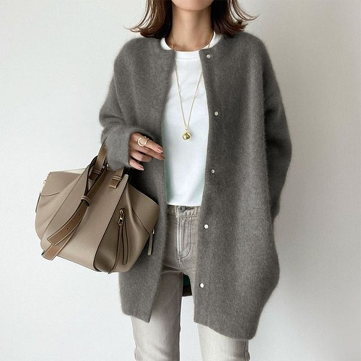 Front view of a model wearing a dark grey women&