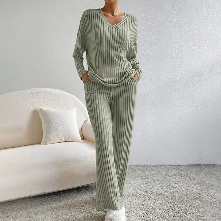 Front view, model wearing a sage green women&