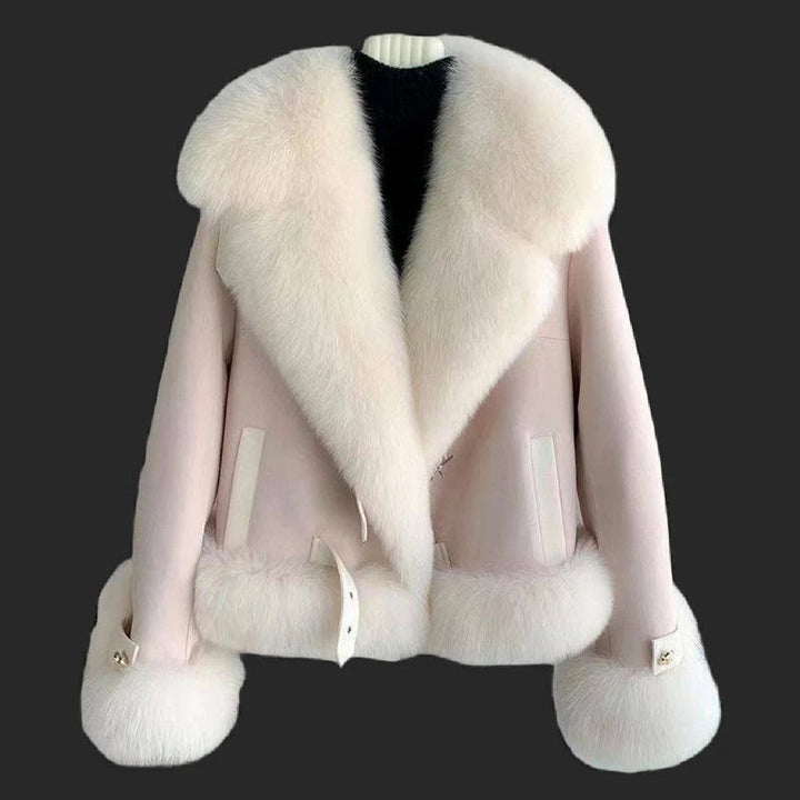 Front view of a women&