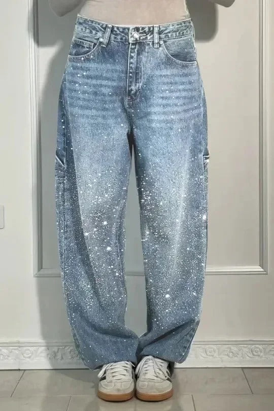 Front view of women&