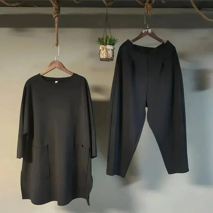 Helena Berlin Set, flat lay, in dark teal with cooling fabric, showing back view of pants and front of top
