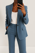 Women's Tailored Suit Set: Sculpted Fit Power Dressing