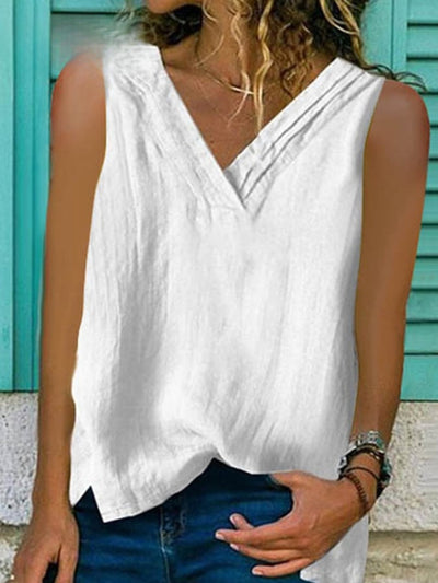 Isla ™ | Women's V-Neck Hem Split Sleeveless Shirt