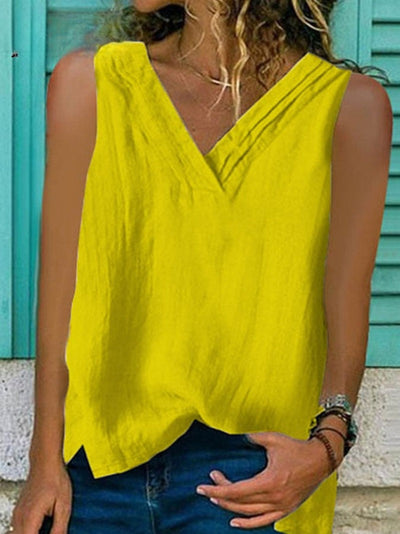 Isla ™ | Women's V-Neck Hem Split Sleeveless Shirt