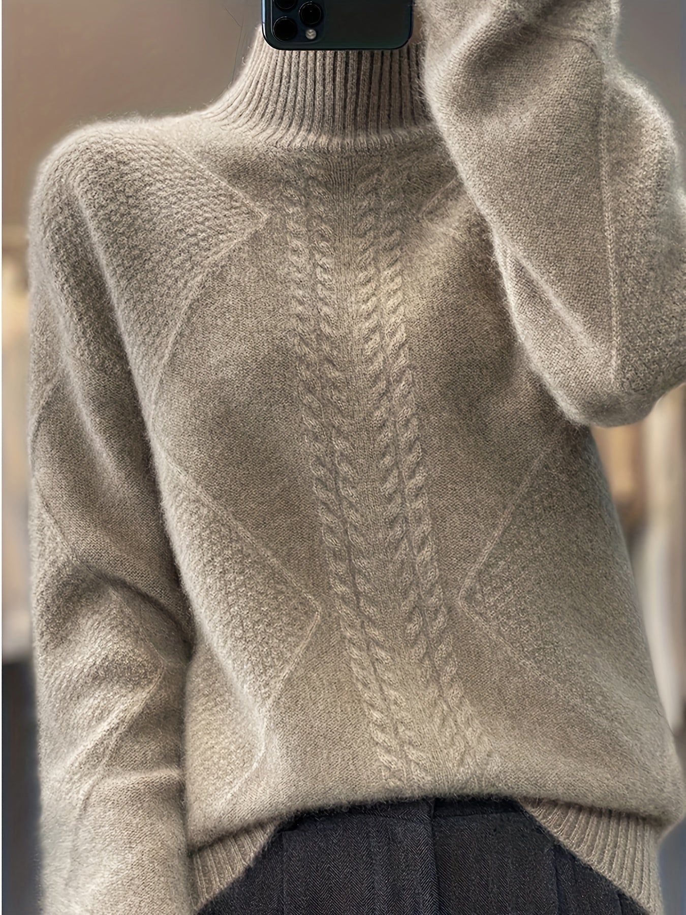 Scarlett | Chic Cable Knit Turtleneck Sweater