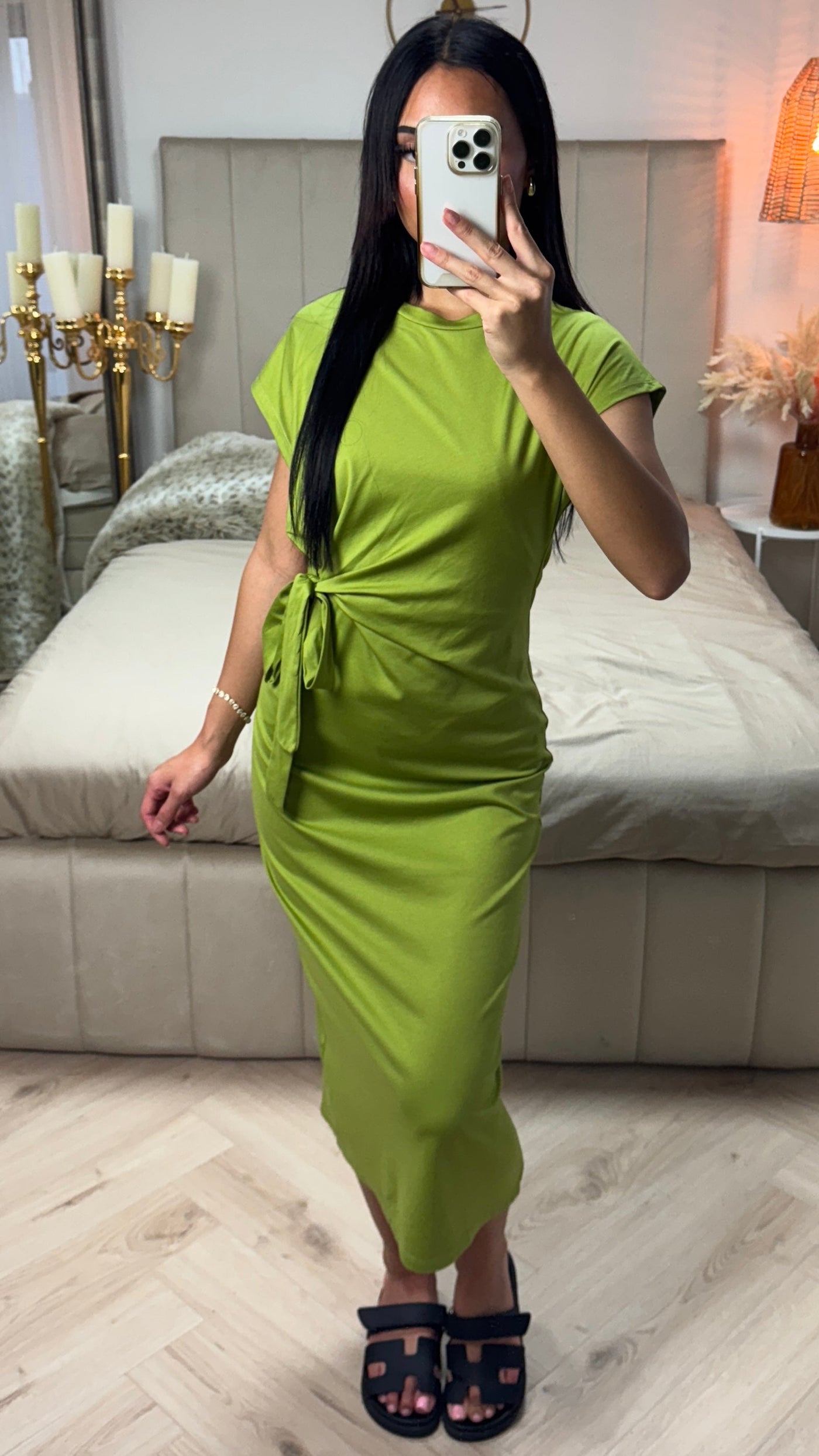 Aurora™ | Elegant Midi Dress with Feminine Bow Detail