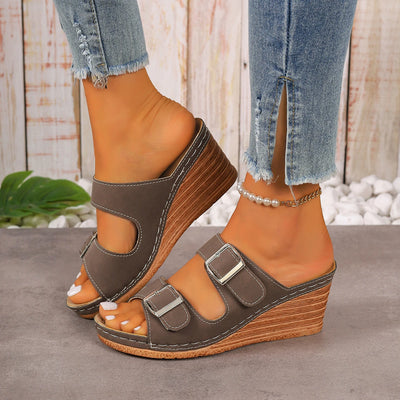 Rhea | Plus Size Platform Heel Beach Slides