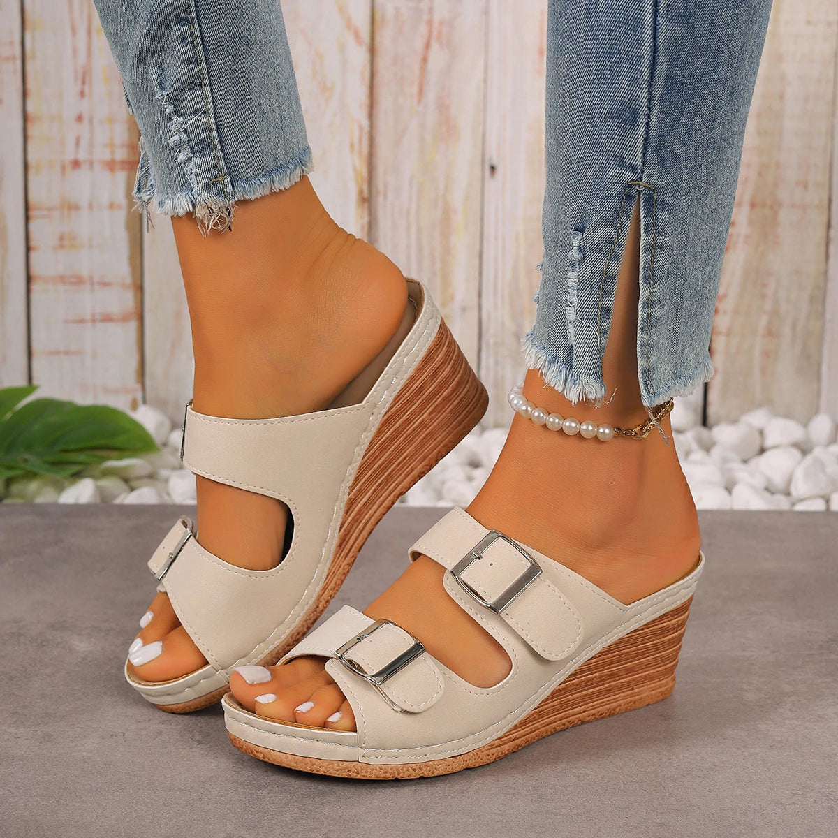 Rhea | Plus Size Platform Heel Beach Slides