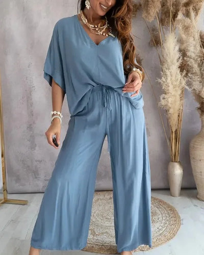 Mila | Elegant V-Neck Two-Piece Lounge Set