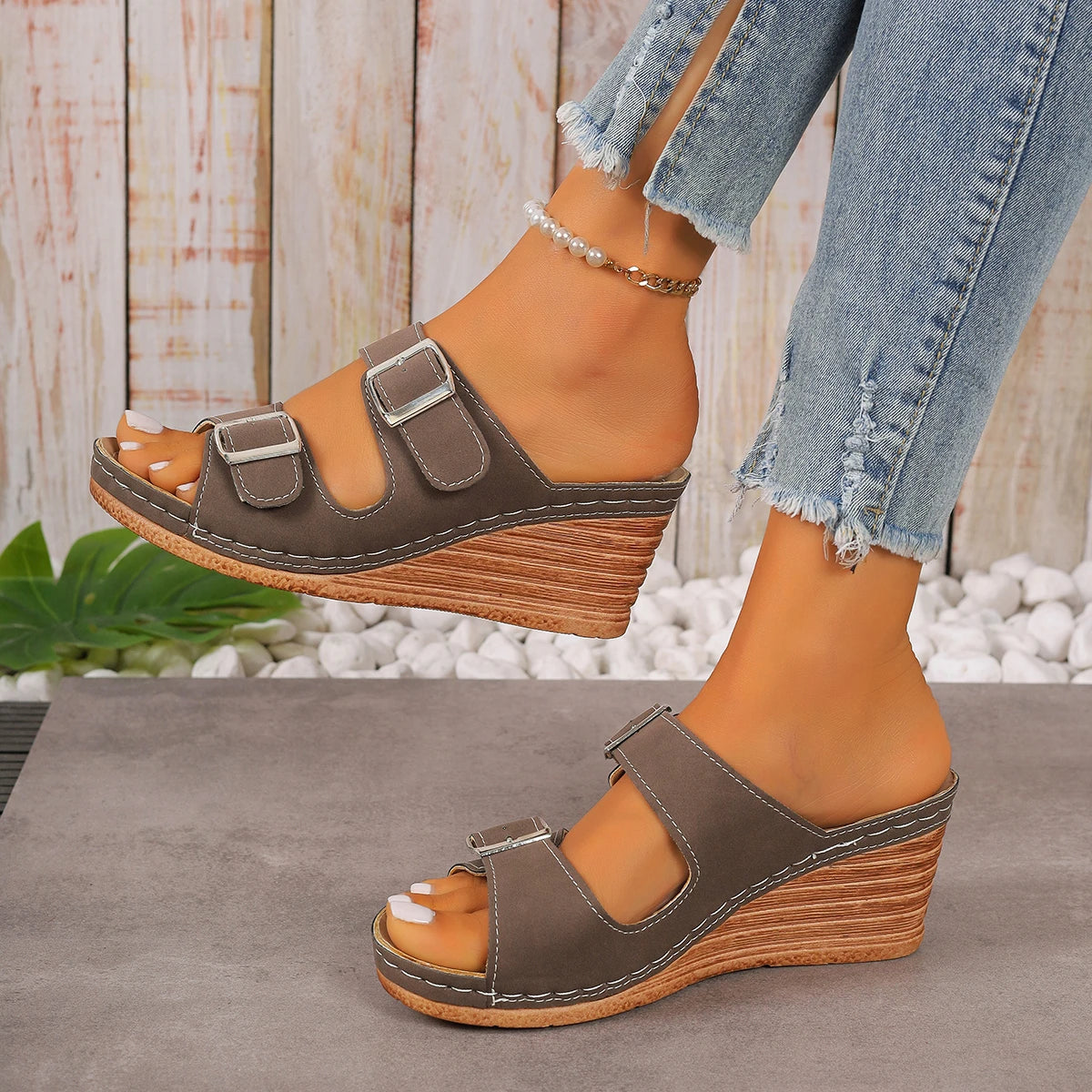 Rhea | Plus Size Platform Heel Beach Slides