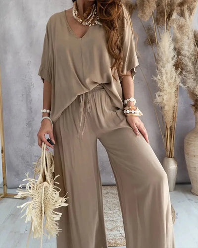 Mila | Elegant V-Neck Two-Piece Lounge Set