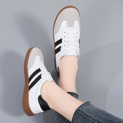 Katherine | Classic Black and White Casual Sneakers