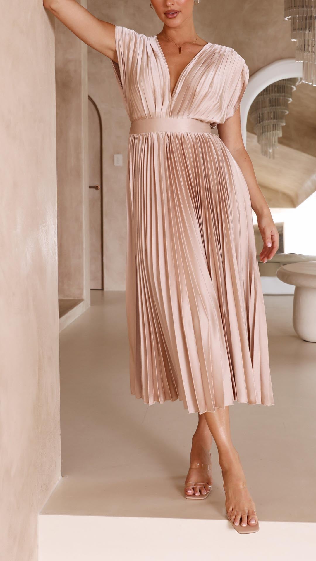 Lena | Elegant Pleated Dress