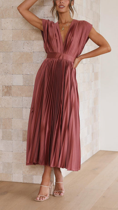 Lena | Elegant Pleated Dress