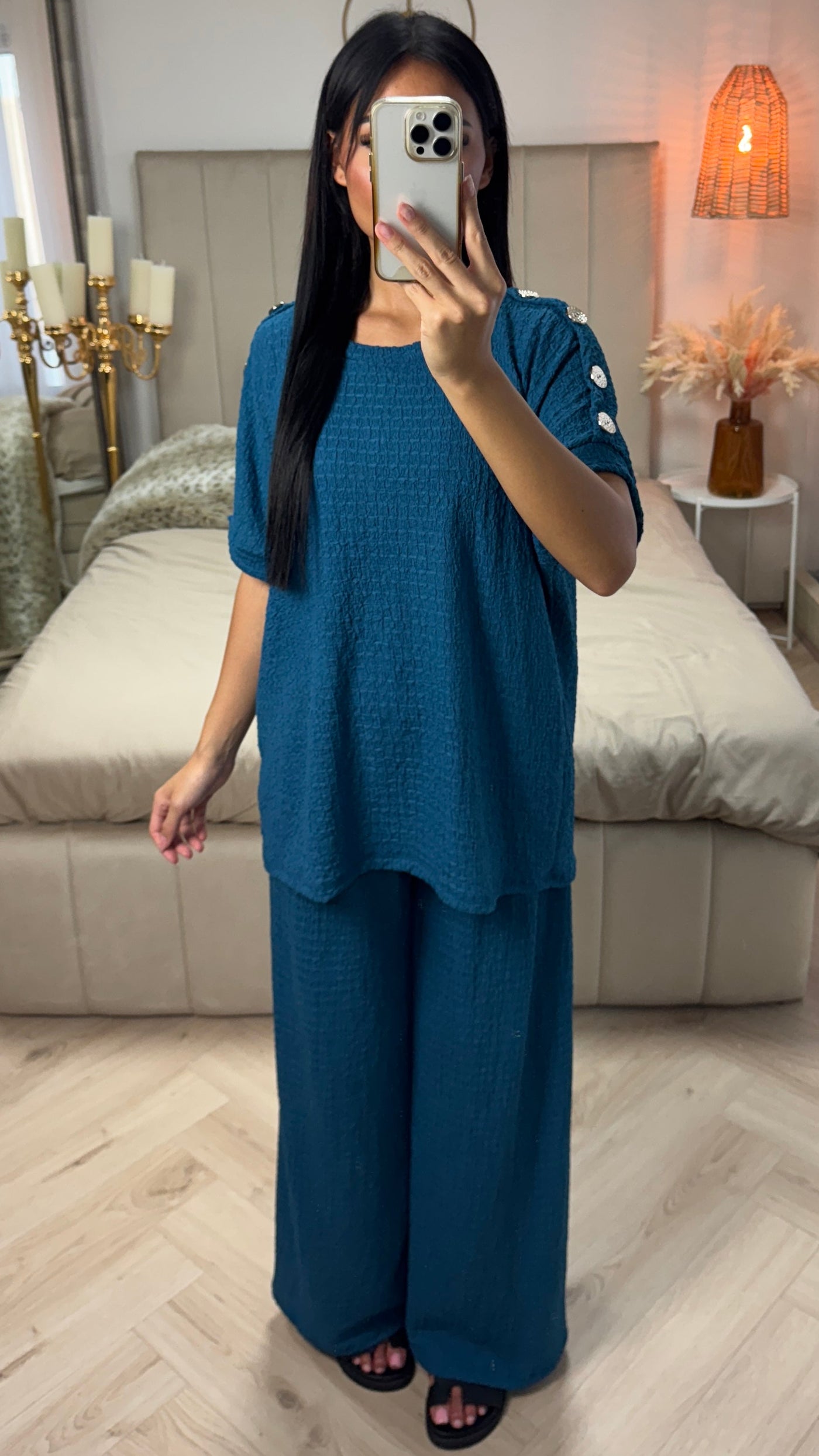 Textured™ | Oversized Viscose Set Golden Buttons