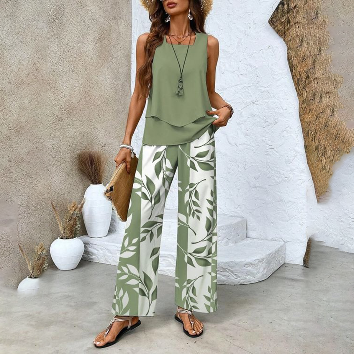 Layla™ | Sleeveless Top With Floral Pants Set