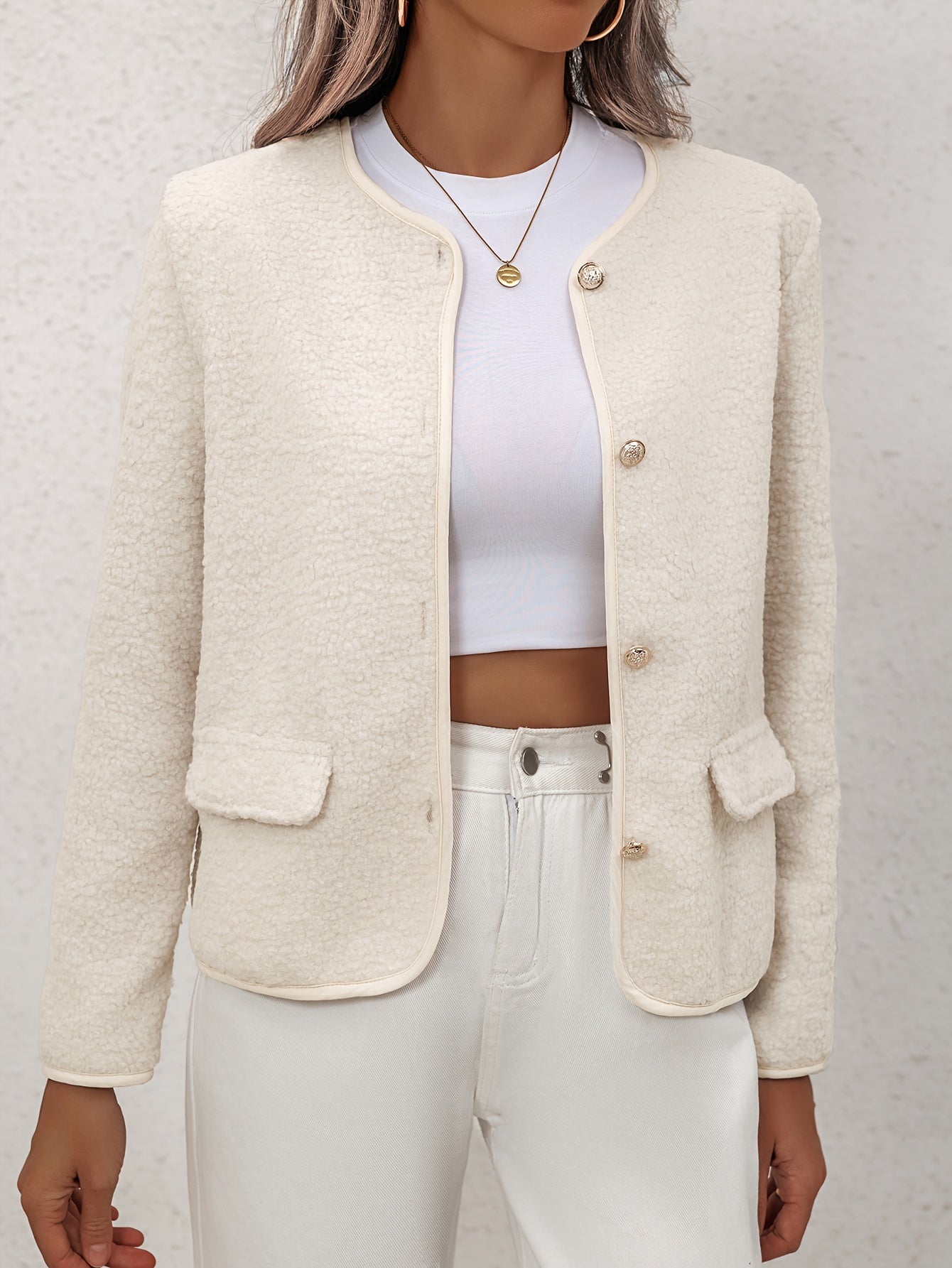 Eve | Chic Buttoned Long-Sleeve Jacket