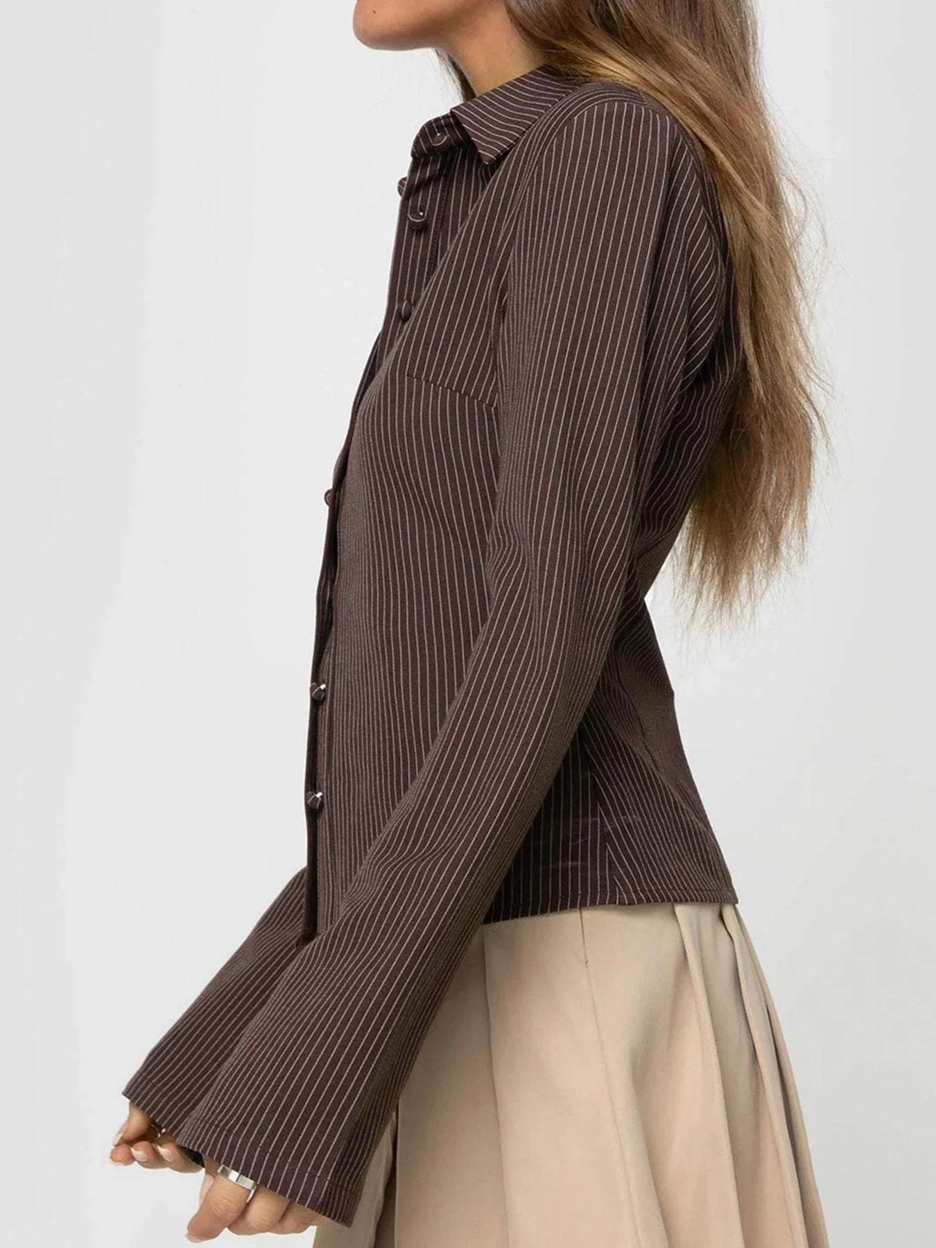 Isabelle™ – Retro-Inspired Button-Up Top