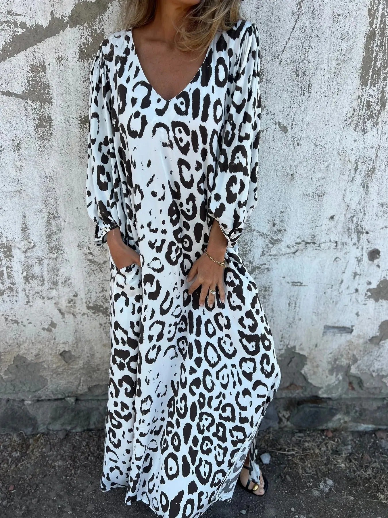 Florence™ | Leopard Print V-Neck Maxi Dress