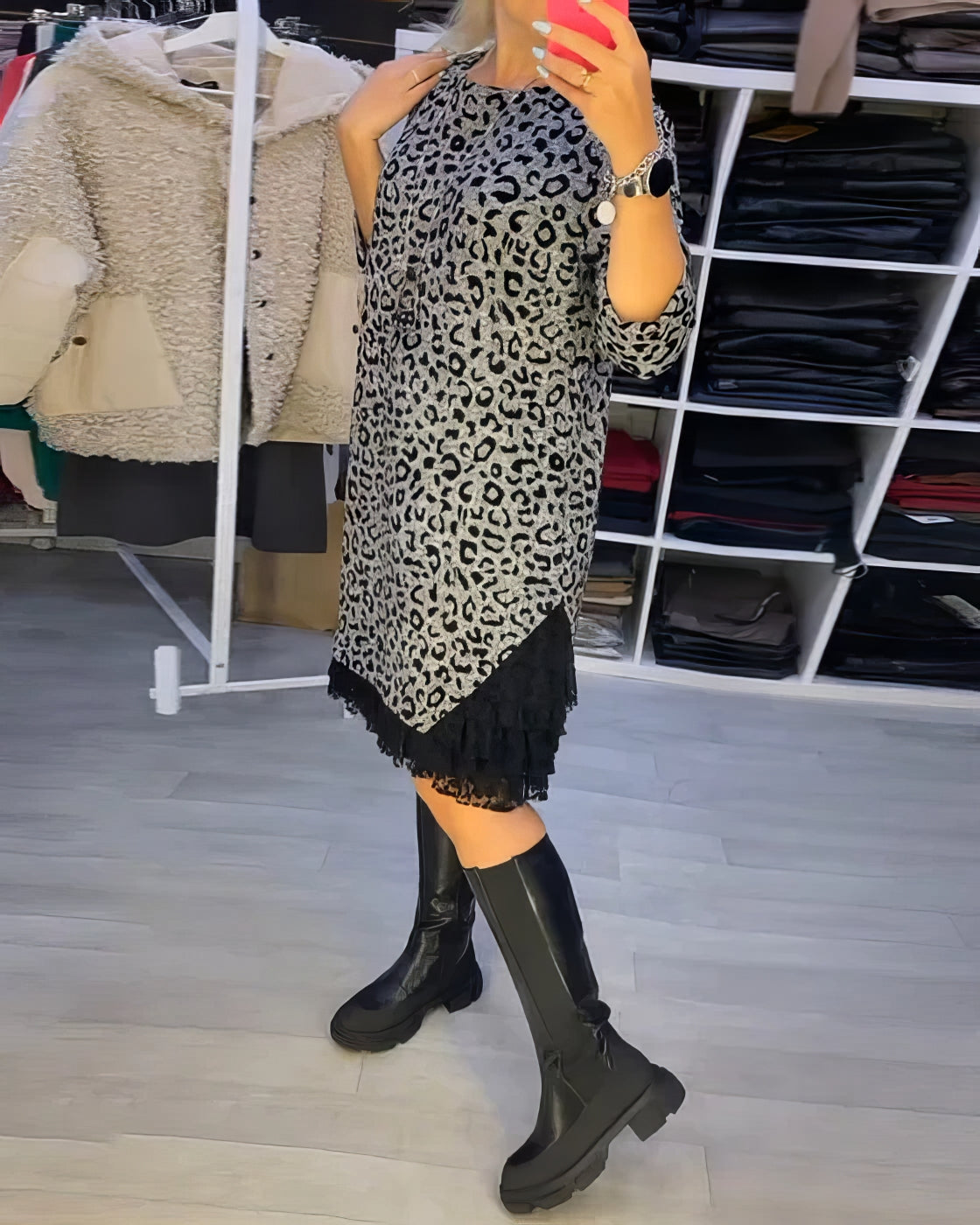 Emilia | Slimming Leopard Print Dress